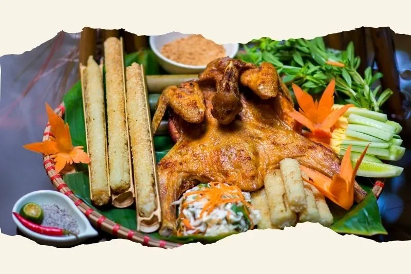 Cơm lam và gà sa lửa