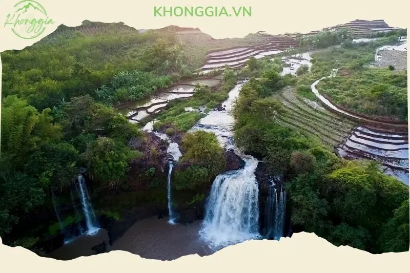 nen-tham-quan-thac-phu-cuong-vao-thoi-gian-nao