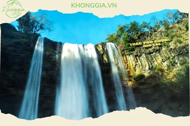 nhung-dia-diem-check-in-khong-the-bo-lo-tai-thac-phu-cuong